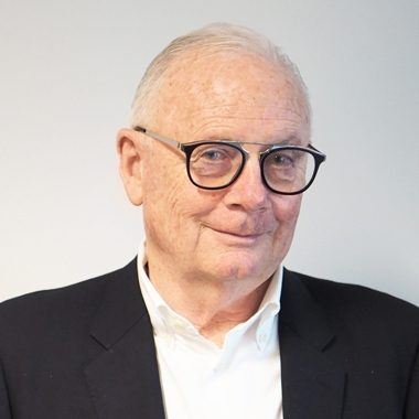 Professor Gary Jennings AO