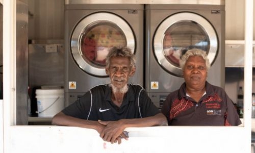 Photo of laundry workers Fini and Freddie at the Barunga Laundry